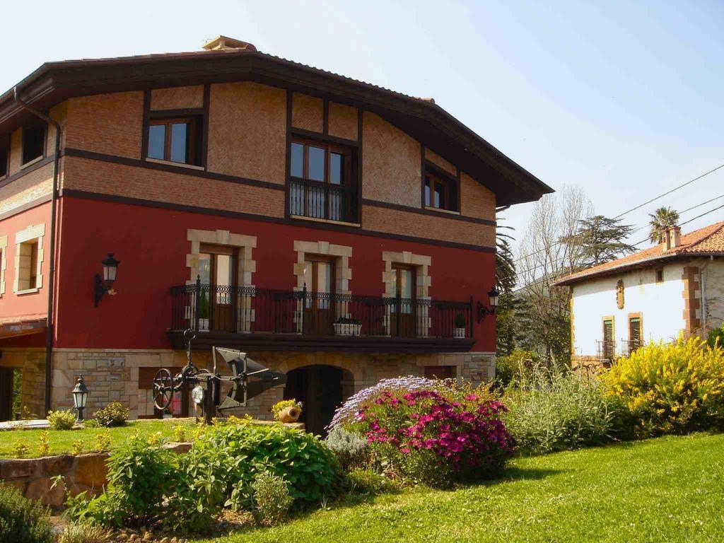 Casa de Campo Labeondo *